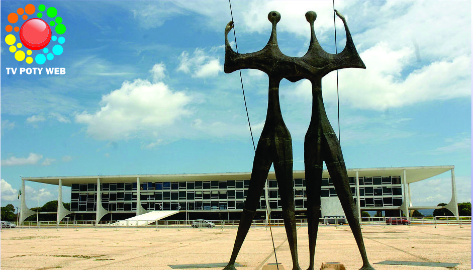 ‘Lista’ de autoridades enroladas com Banco Master agita os 3 poderes.