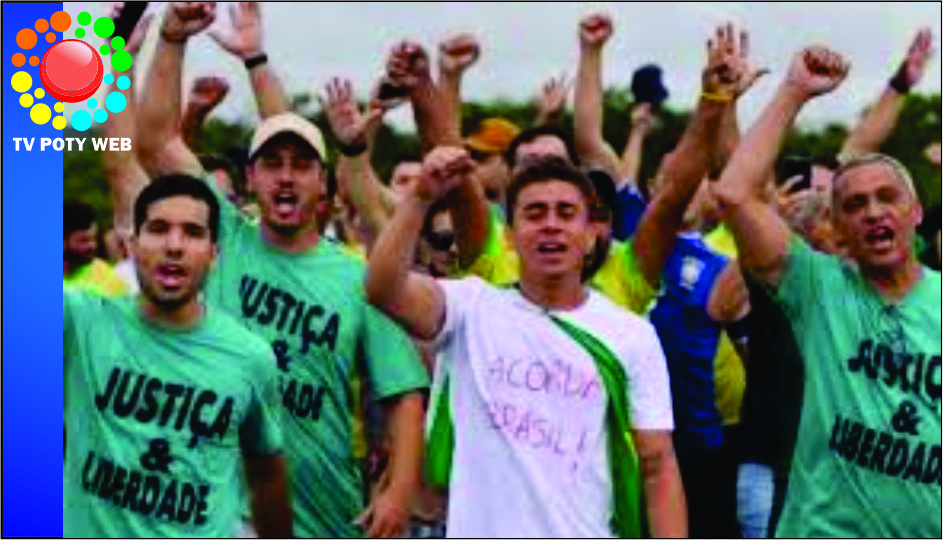 Nikolas Ferreira chegou a Brasília com colete à prova de balas. Hoje faz os últimos 17 km.