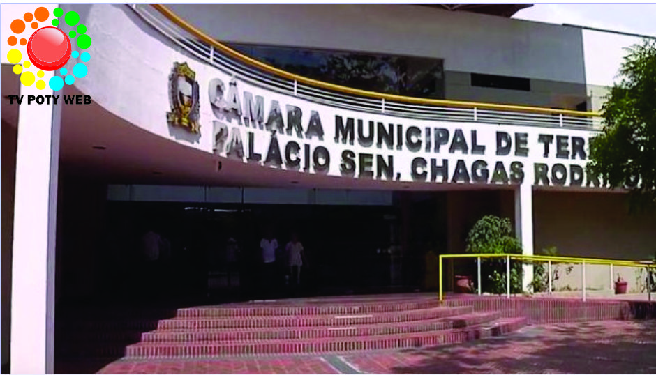 Teresina: política não pára, nem no recesso