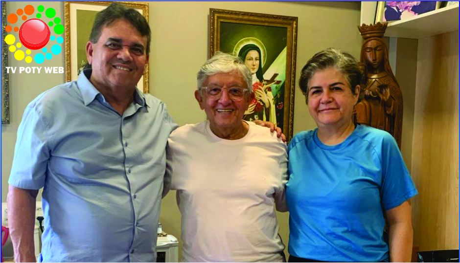 PRESIDENTE DO PSDB JORGE LOPES ACERTA PARCERIA DO ITV-PI COM O MONS. TONI BATISTA