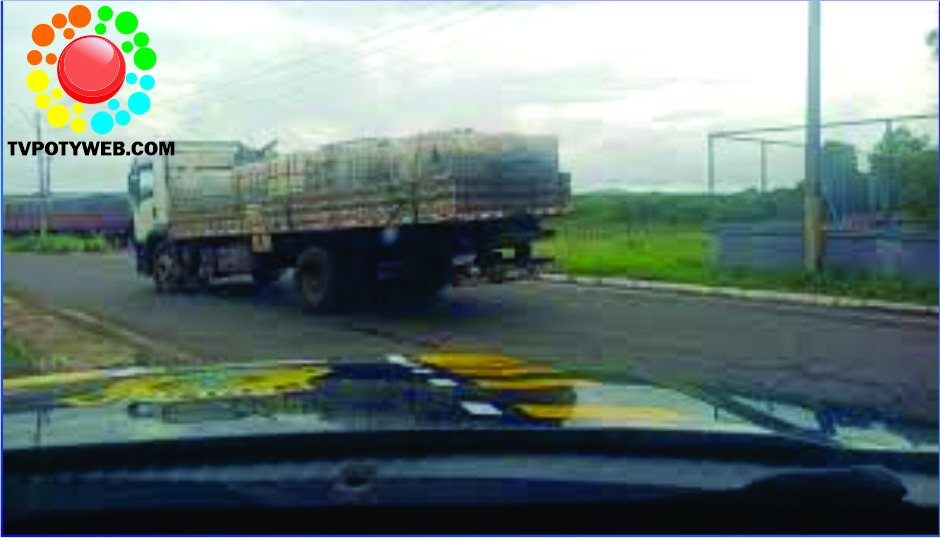 1,5 ton. de tilápias apreendida em contêineres de ácido sulfúrico no Piauí